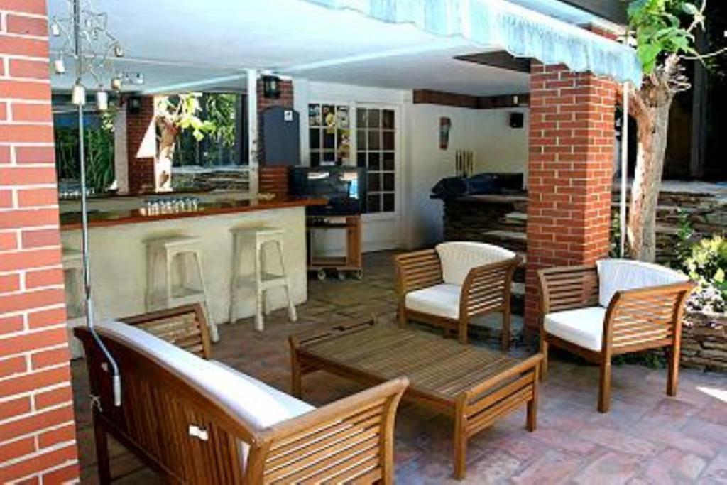 Domaine Saint Nicolas Bed and Breakfast Perpignano Esterno foto